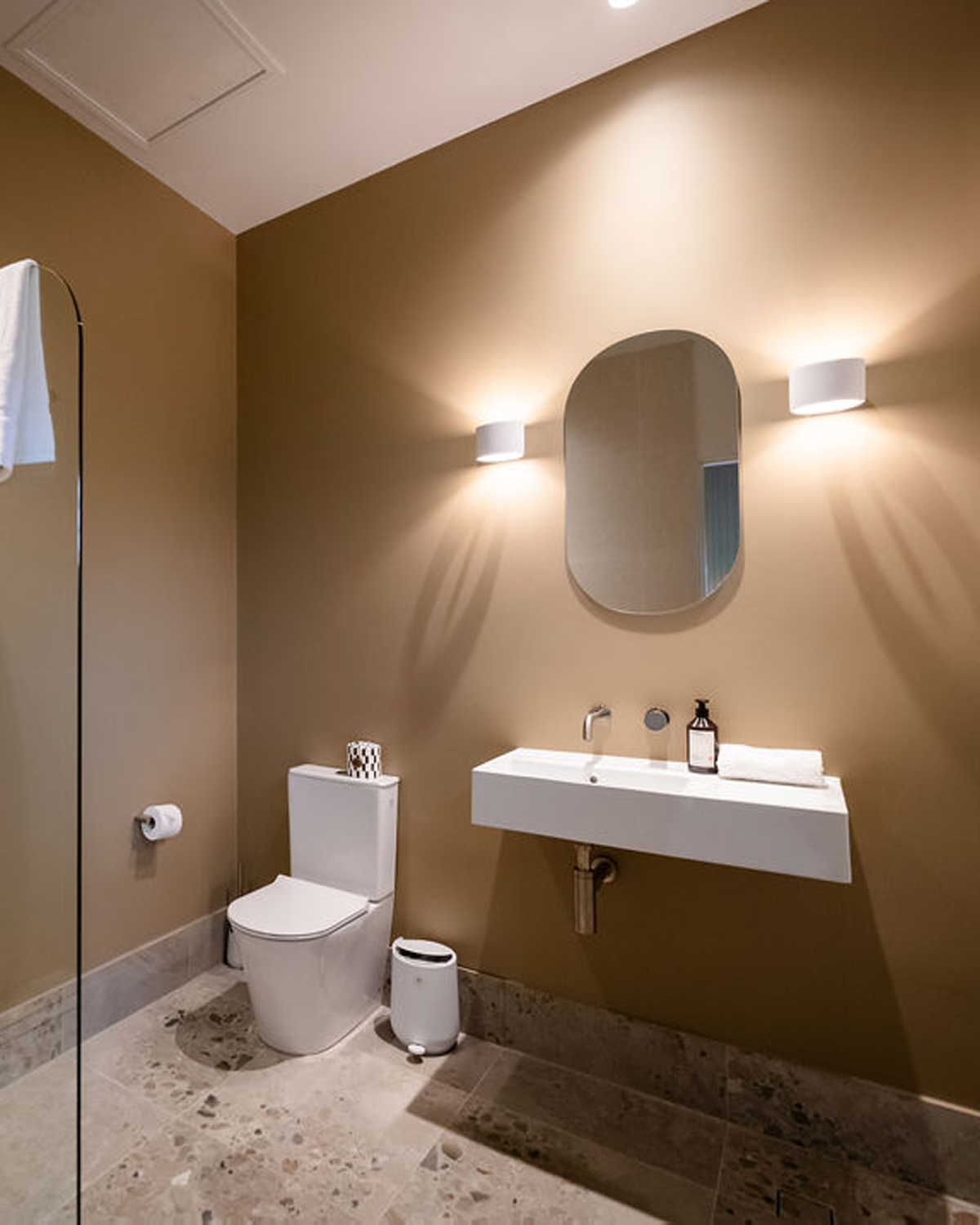 Untitled-1 - 10-10-2025 19-01-22.png24