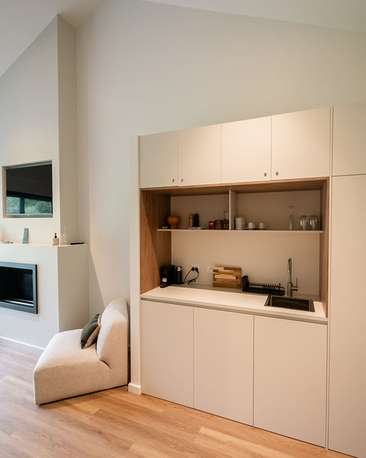 Untitled-1 - 10-10-2025 19-01-22.png7